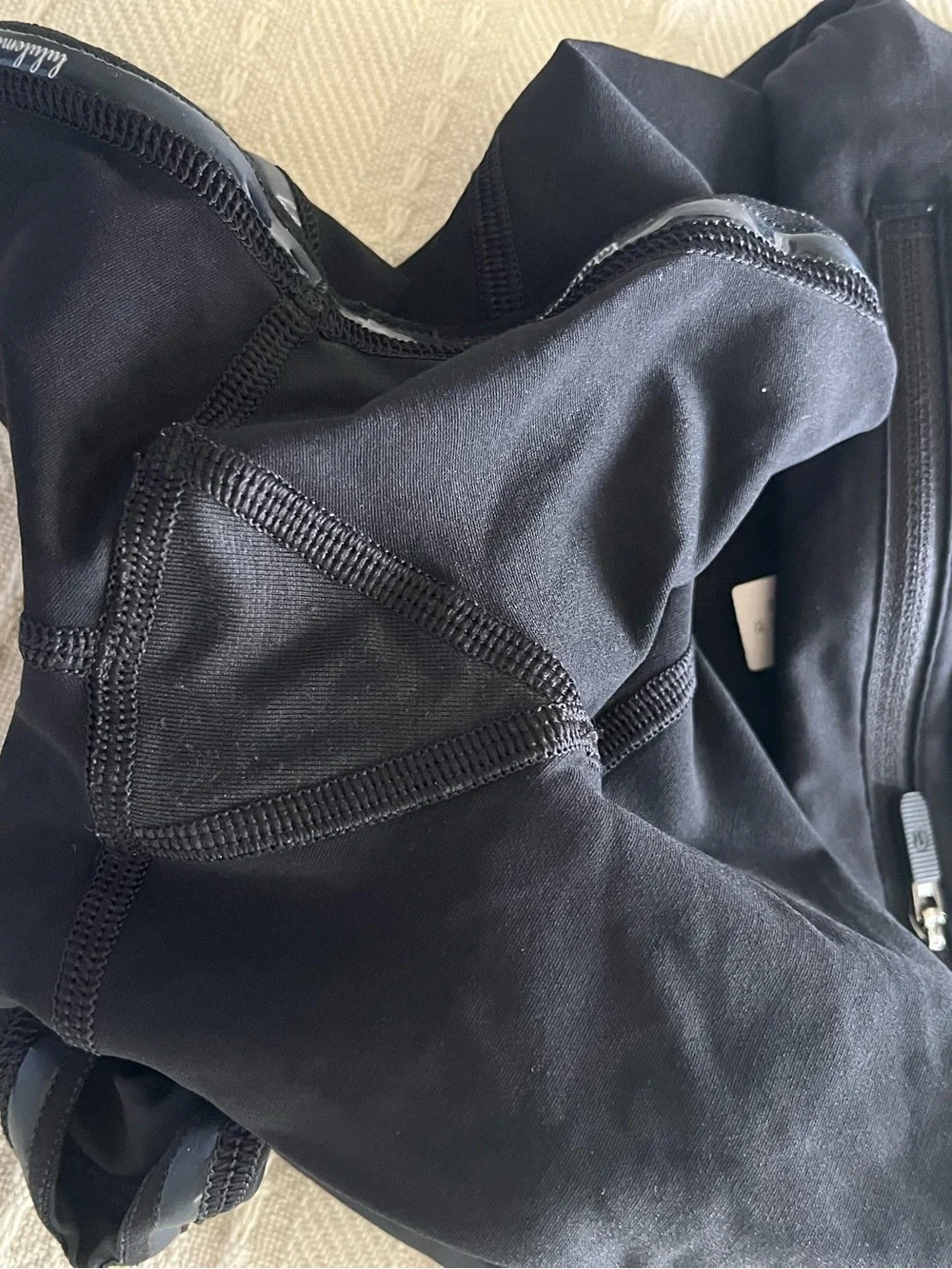 Lululemon pace Rival skorts size 4 Black